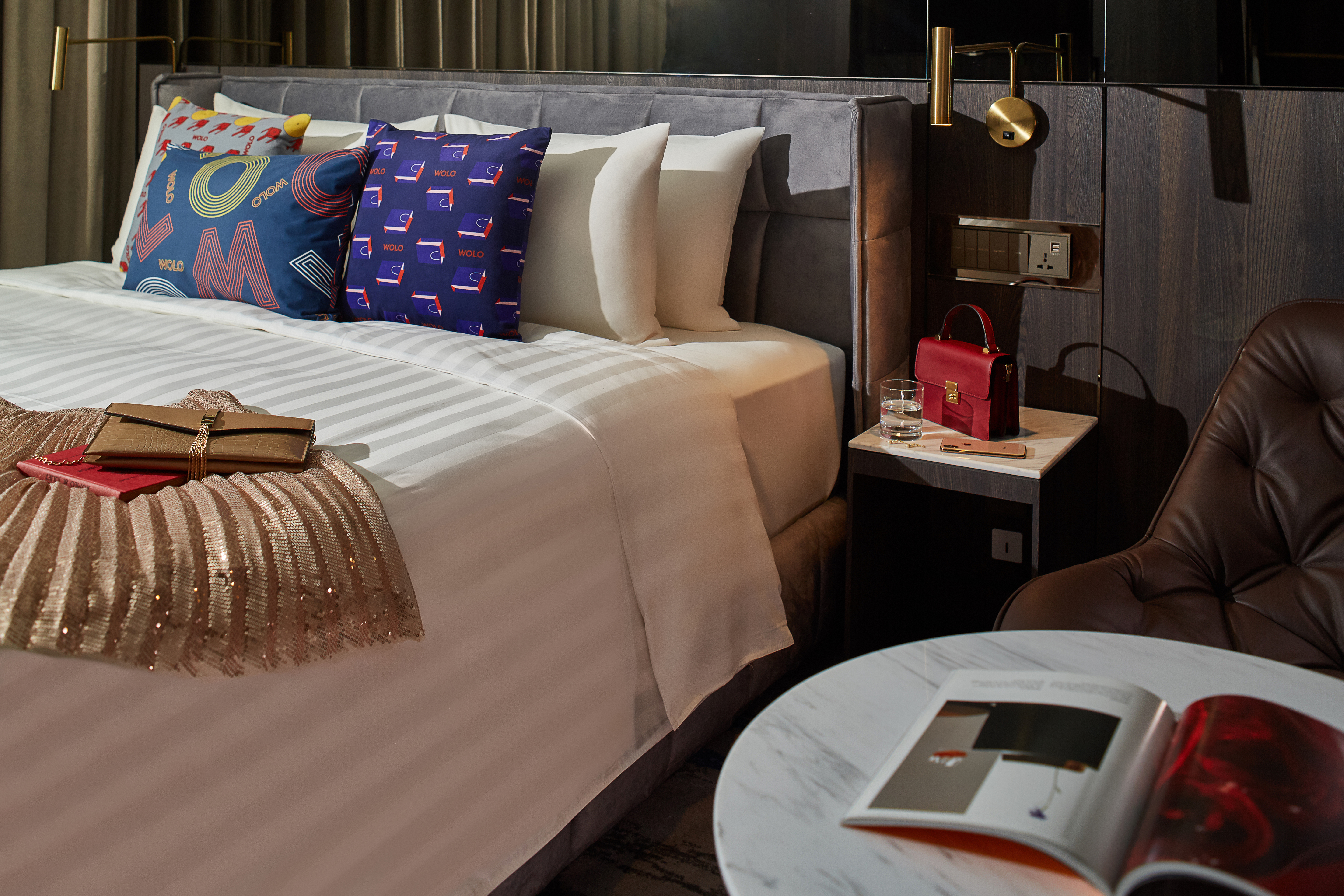 Double room, gold, king