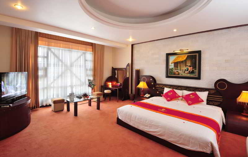 Camela Hotel & Resort