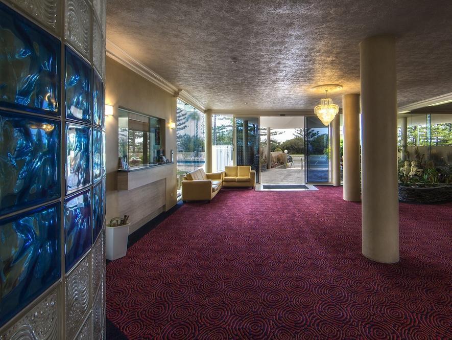 Southern Cross Apartments