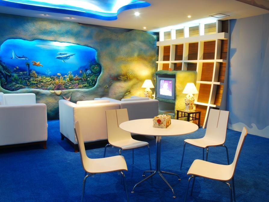 The Adventure Hotel by null