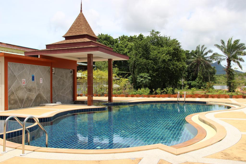 Diamond Place Hotel