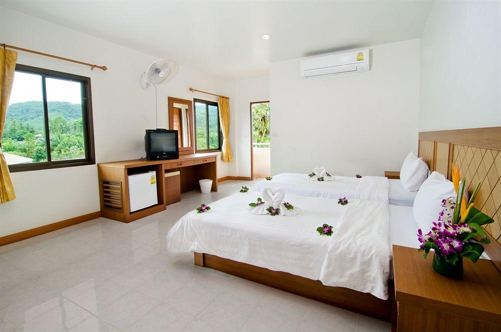 Diamond Place Hotel