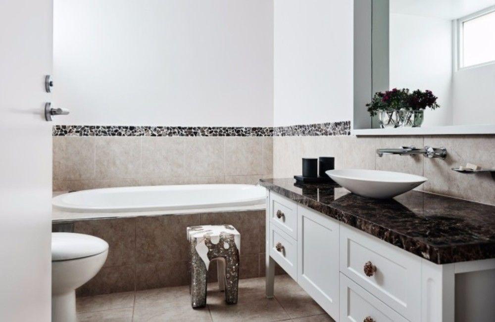 Lake House, Daylesford by null