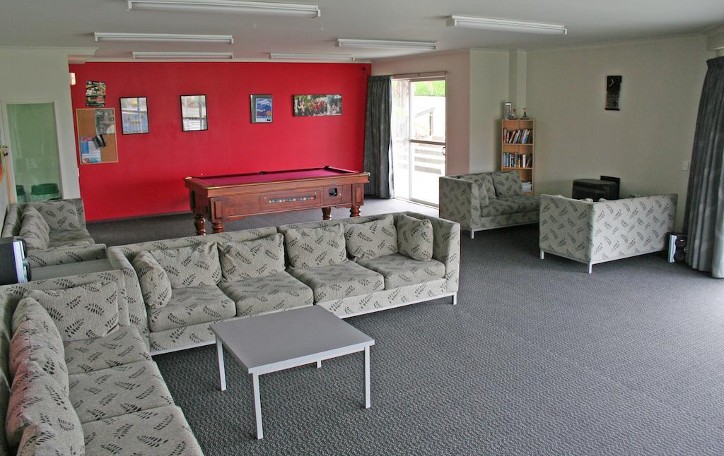 Silver Fern Lodge by null