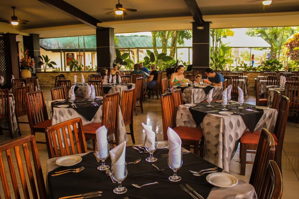 Hotel y Club Campestre Suerre by null