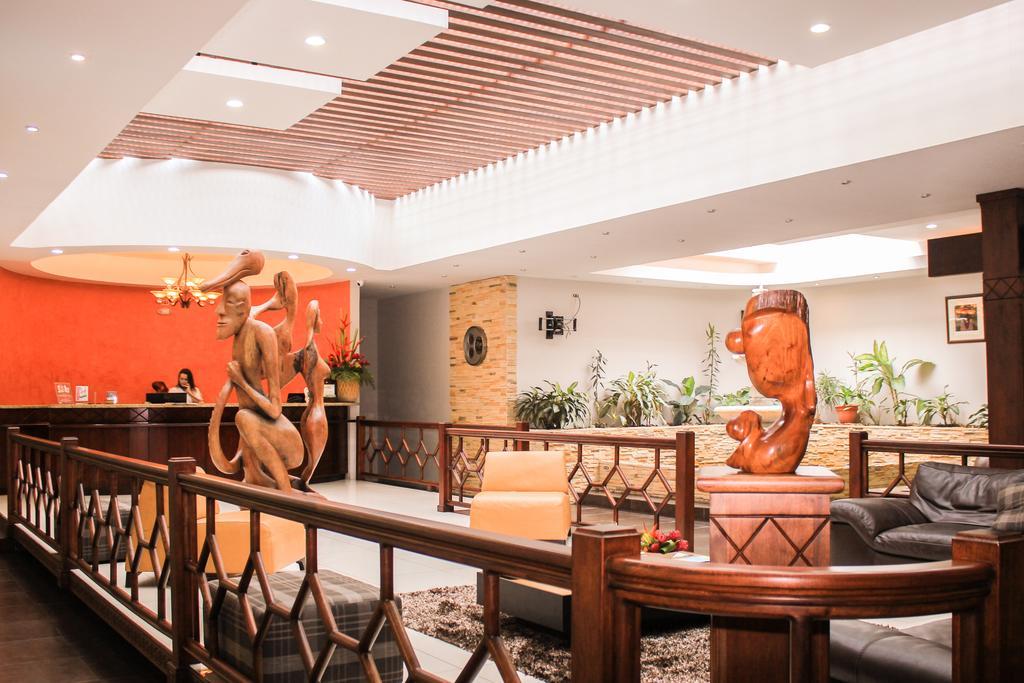 Hotel y Club Campestre Suerre by null