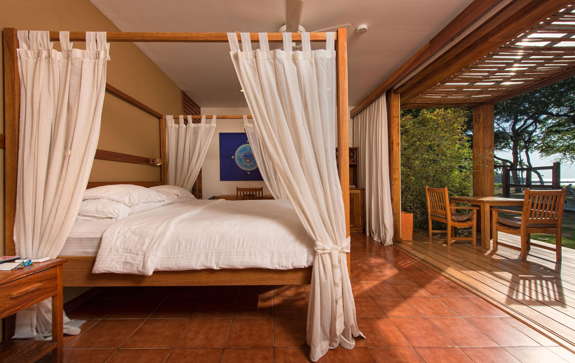 Capitán Suizo Beachfront Boutique Hotel by null