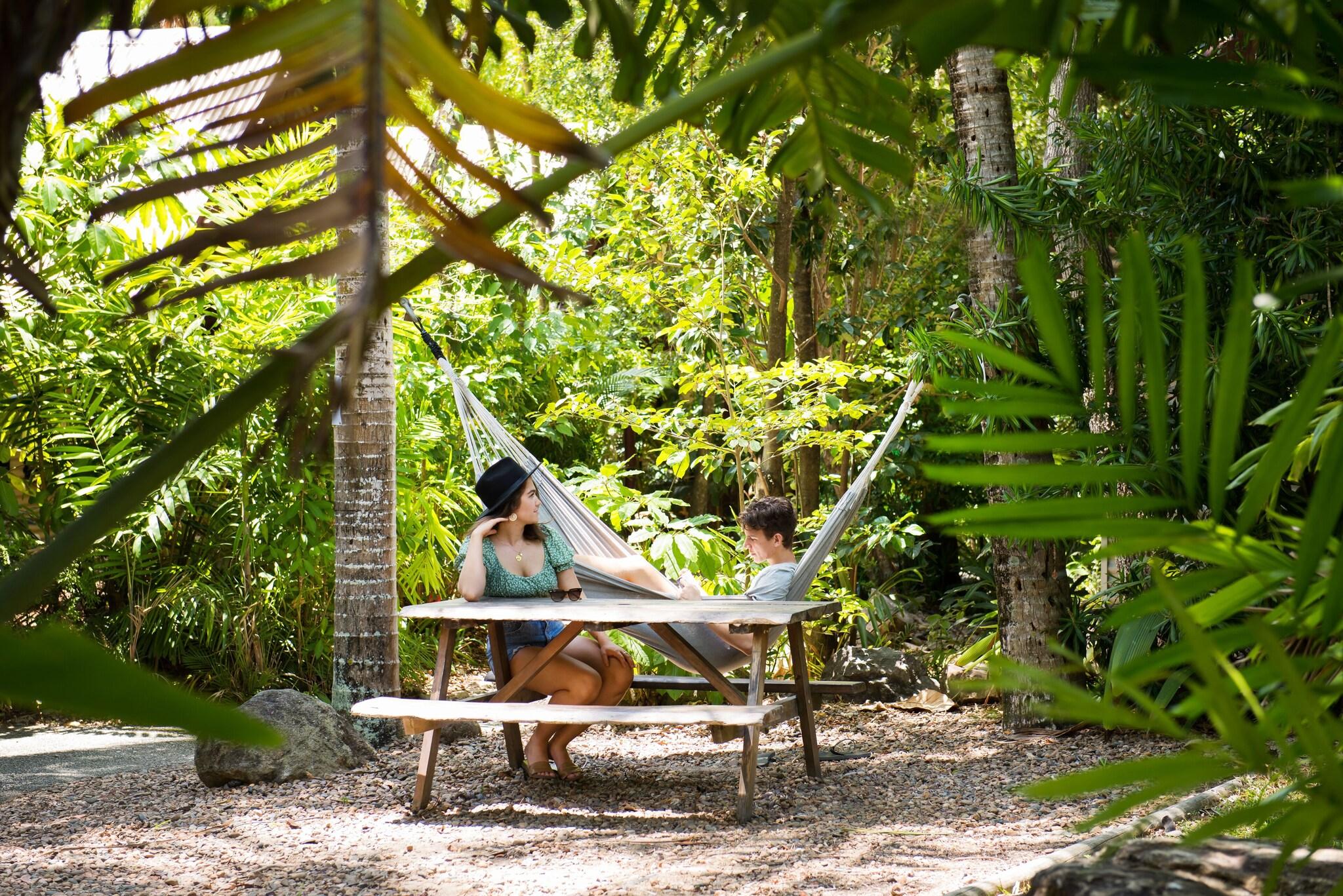 Magnums Hotel by null