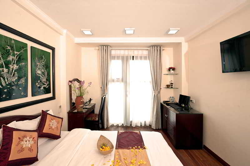 Luminous Viet Hotel