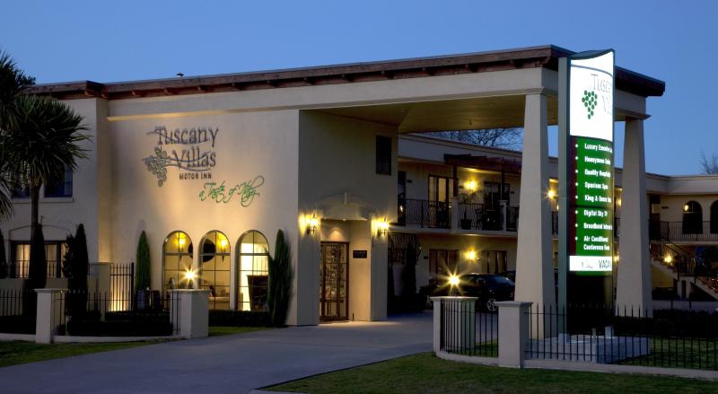 Tuscany Villas by null