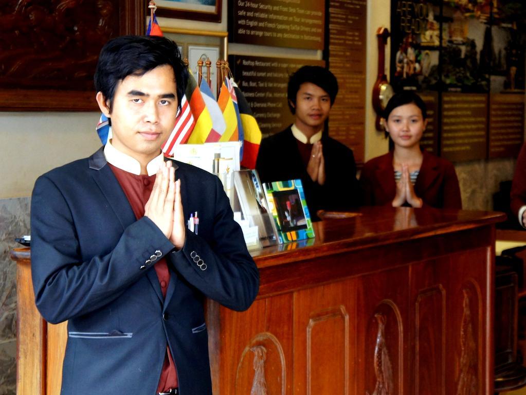 Royal Hotel