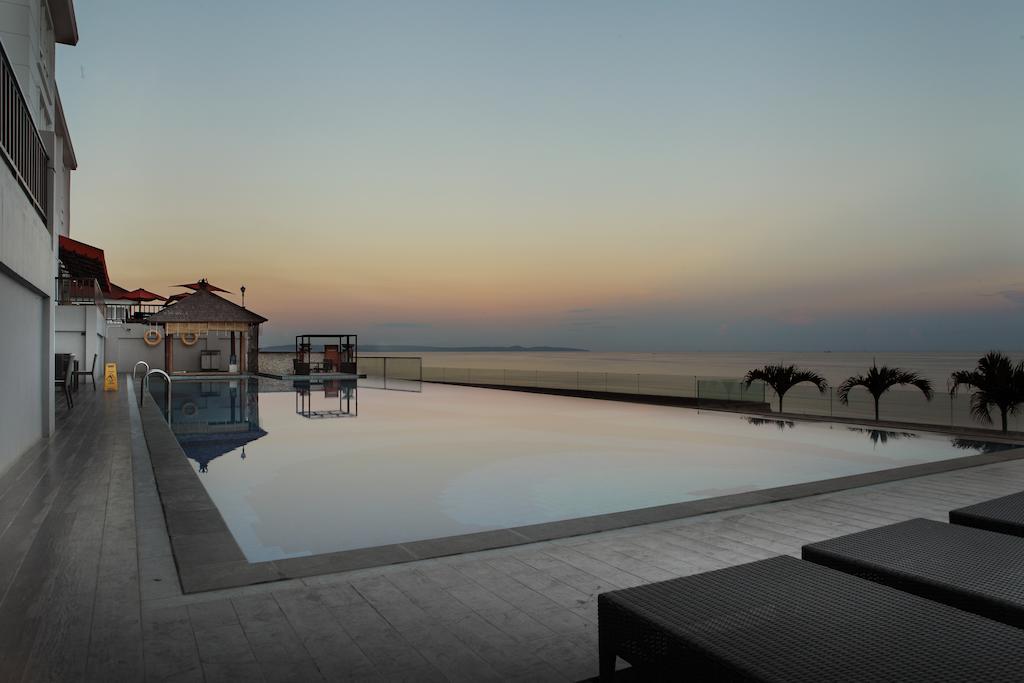 Hotel On The Rock by Prasanthi by null