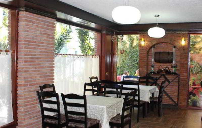 Livia Hotel