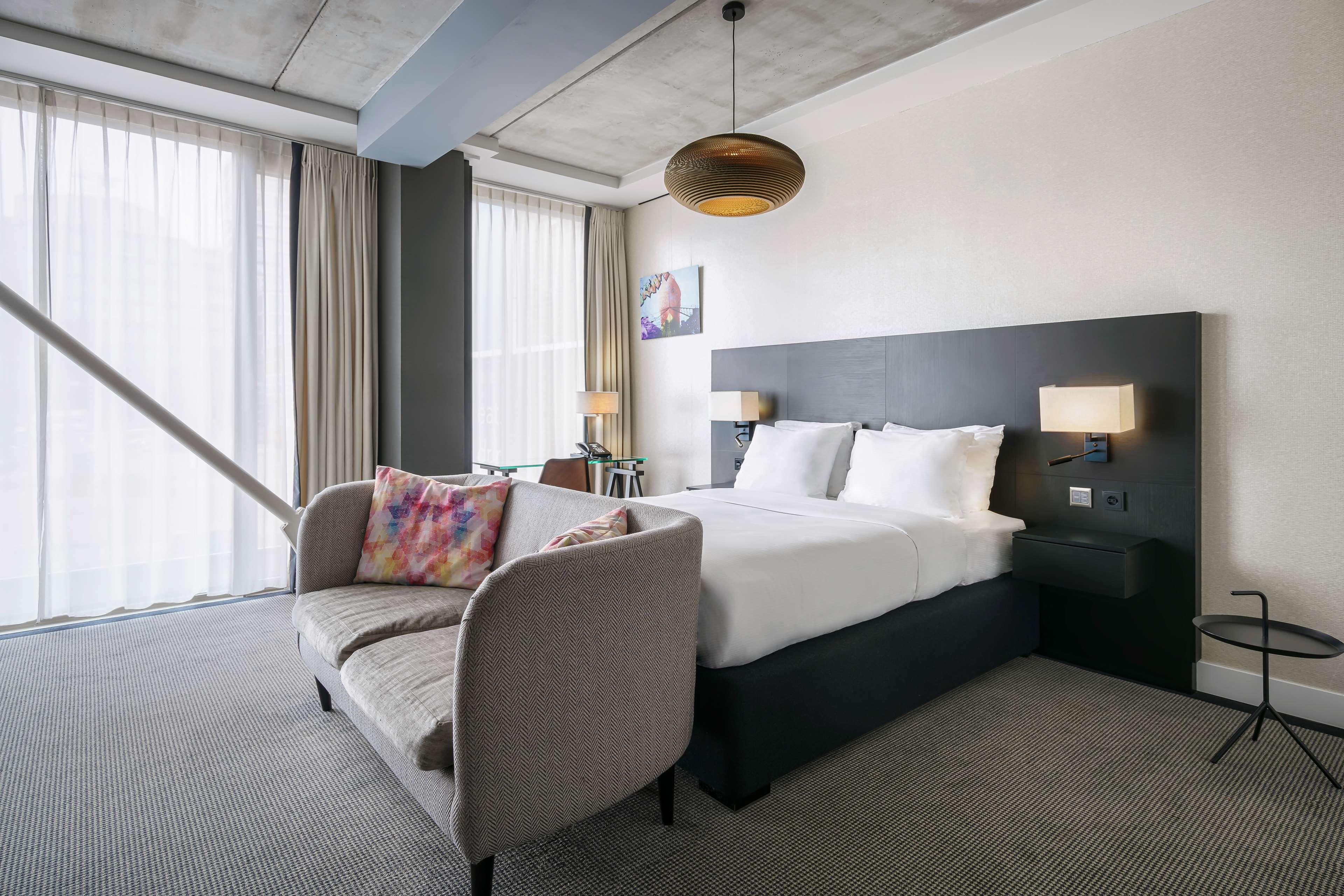 DoubleTree by Hilton NDSM Wharf