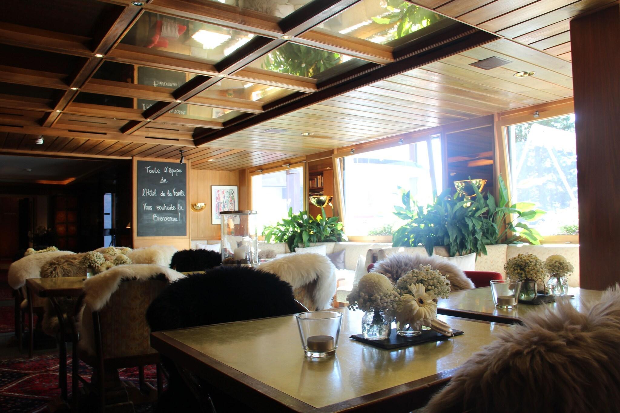 Hôtel de la Forêt by null