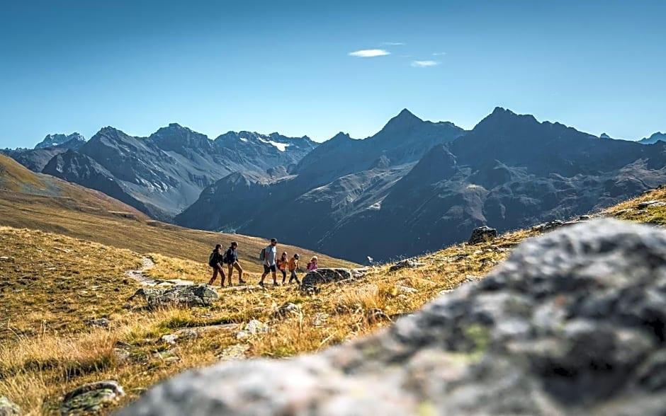 Hotel Ochsen 2 by null