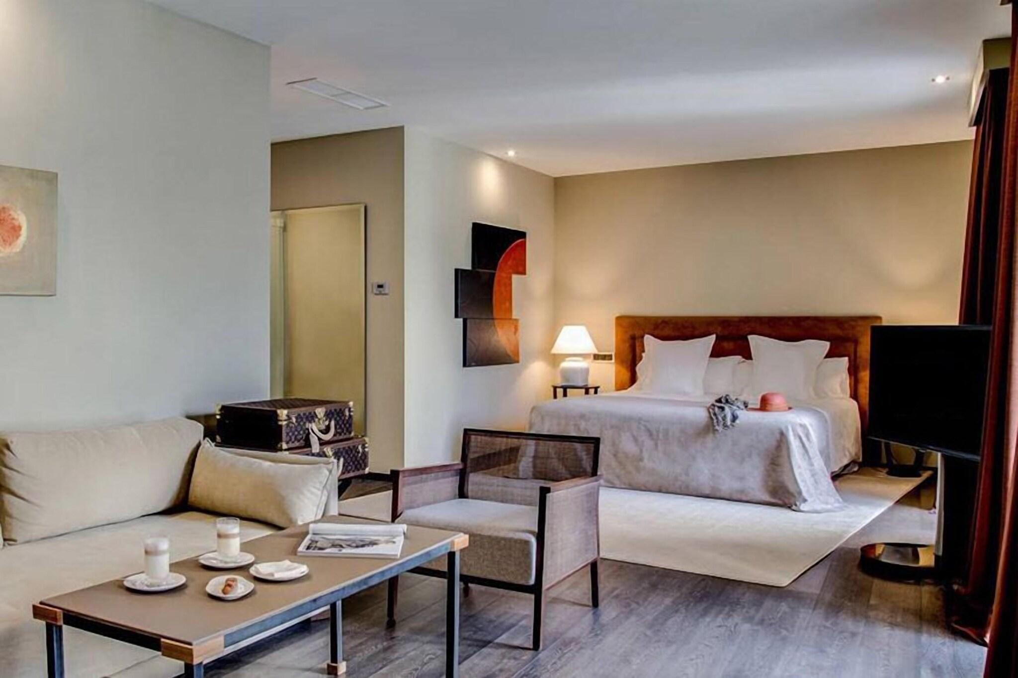 Can Alomar Urban Luxury Retreat by null