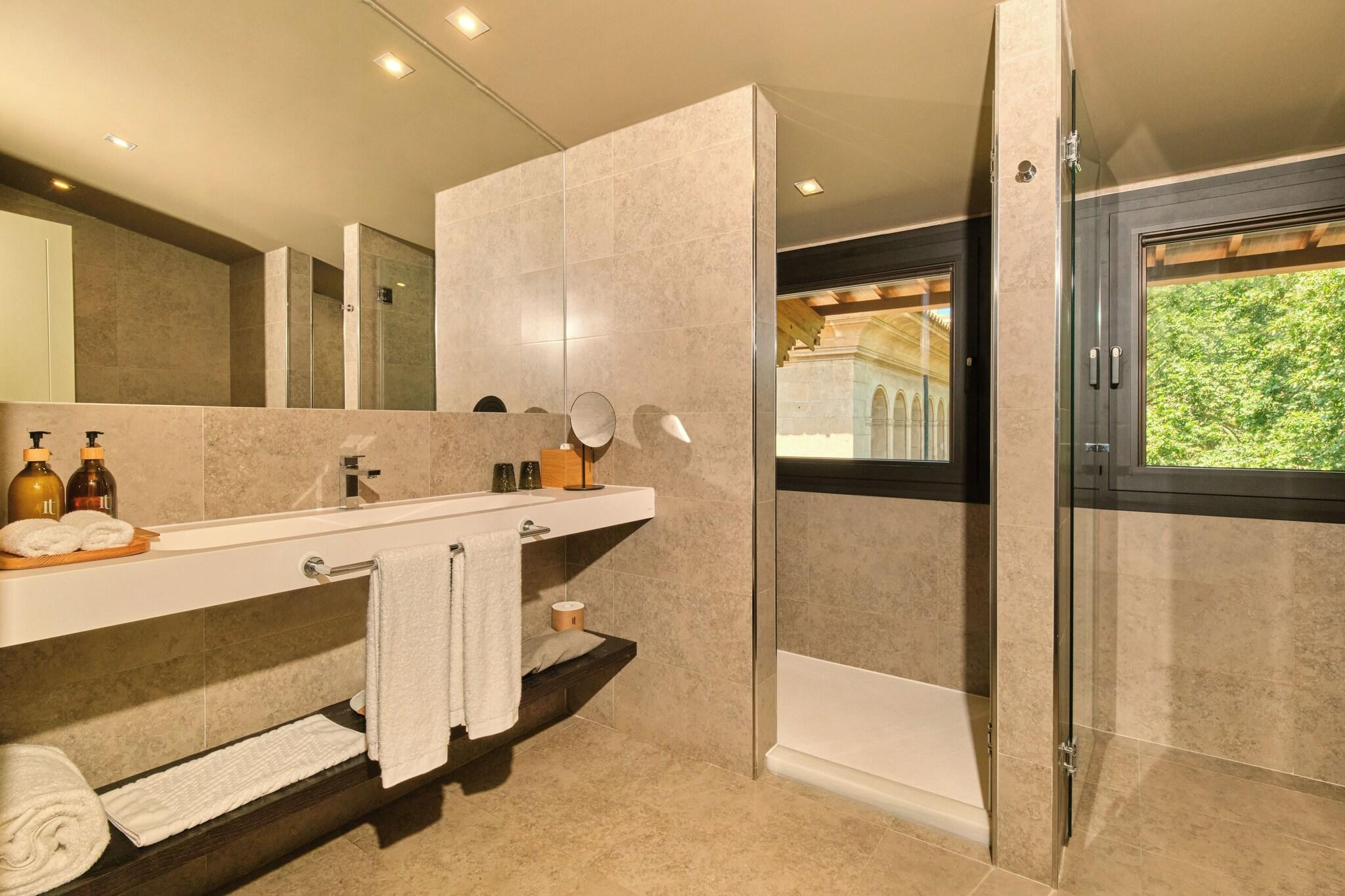 Can Alomar Urban Luxury Retreat by null