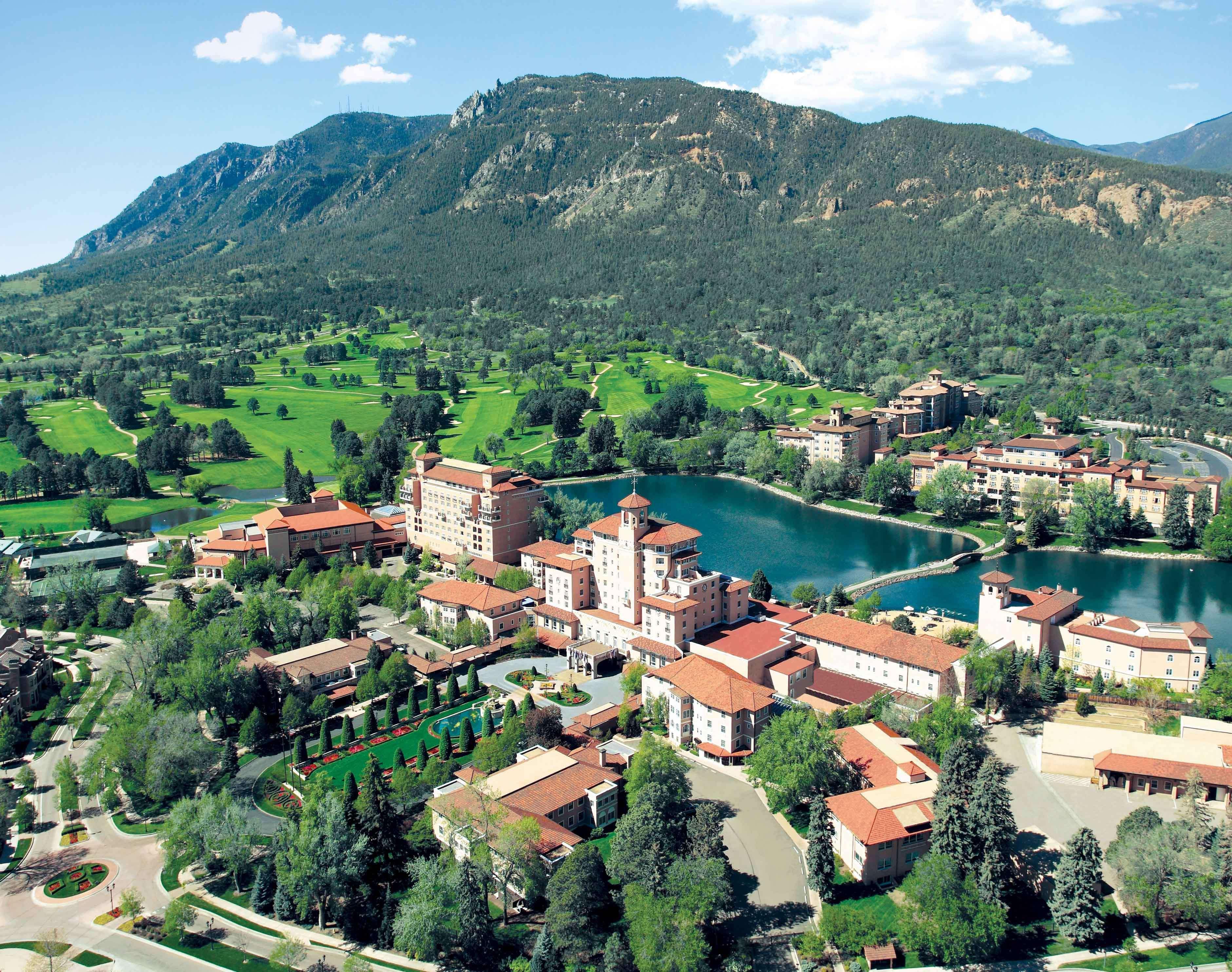 The Broadmoor by null