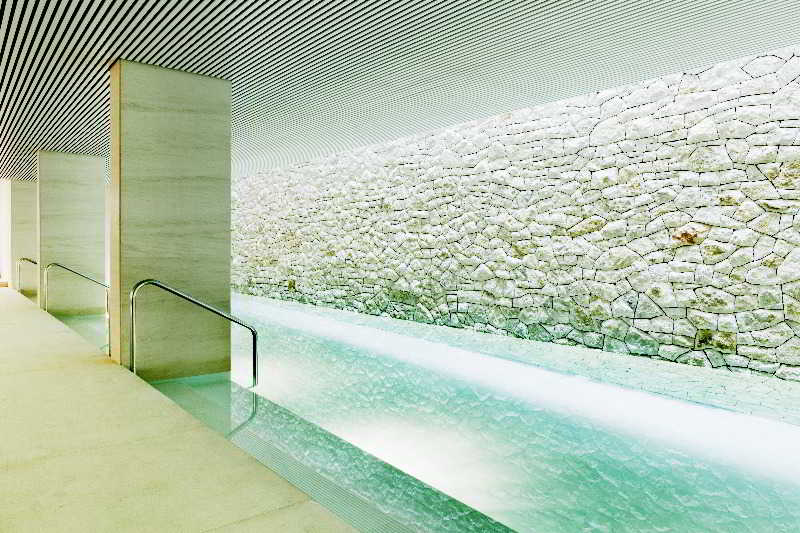 Square Nine Hotel Belgrade by null