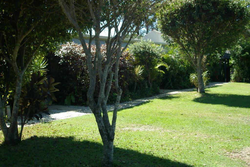 Tallow Beach Motel - Adults Only