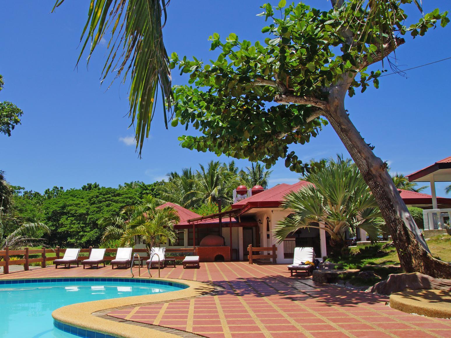 Blue Star Dive Resort