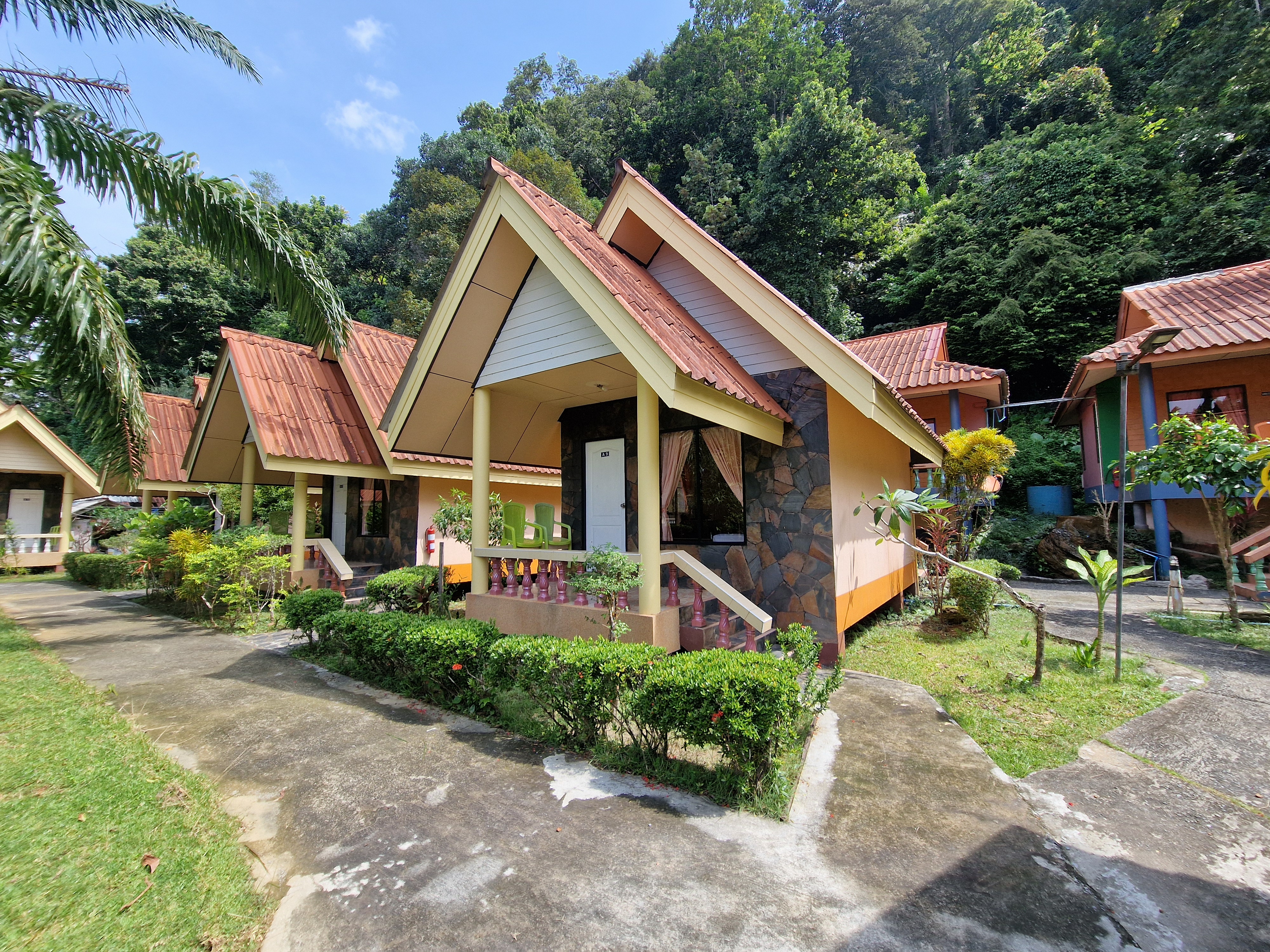 Rim Khao Resort