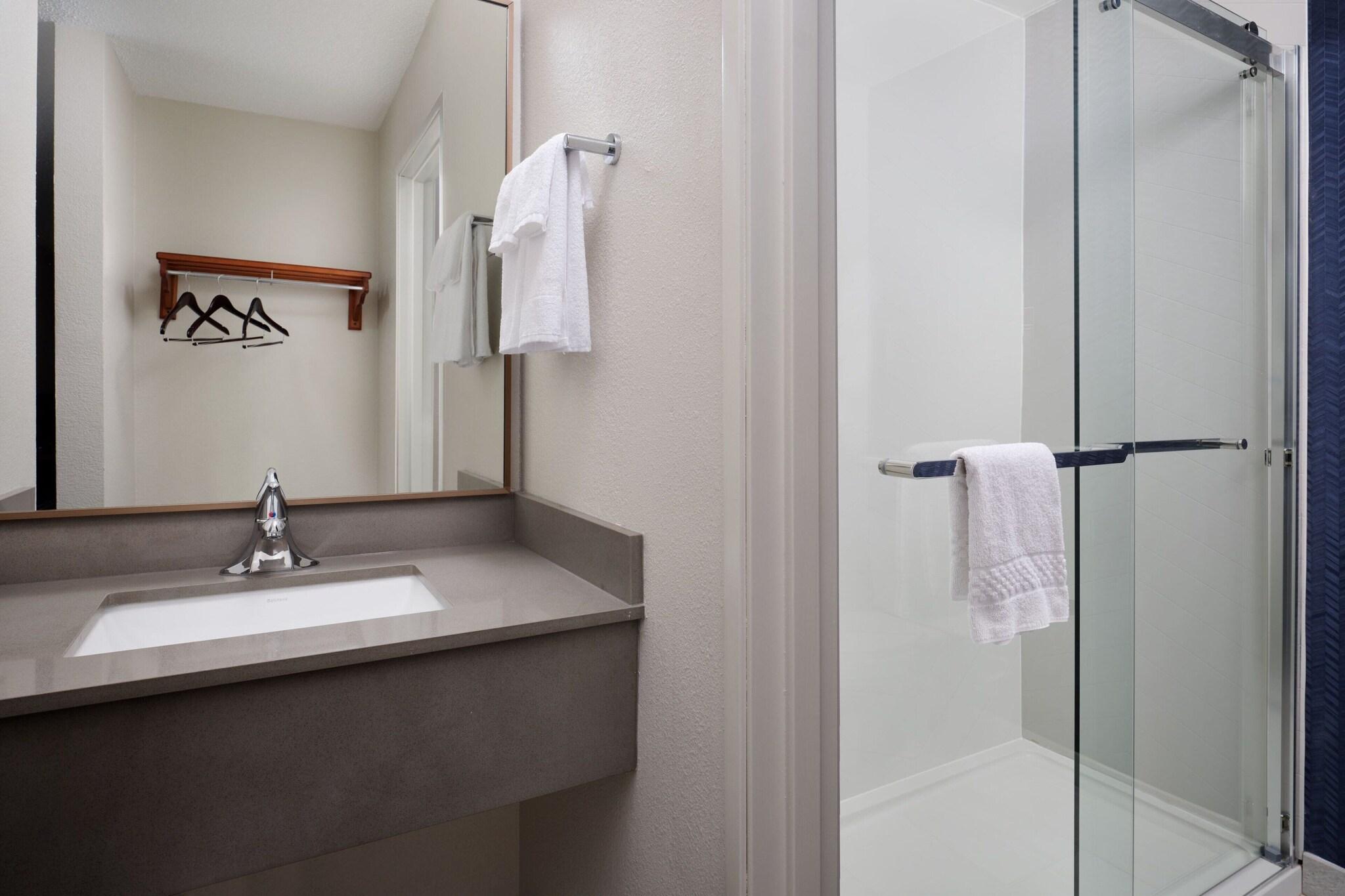 Fairfield Inn & Suites Austin South