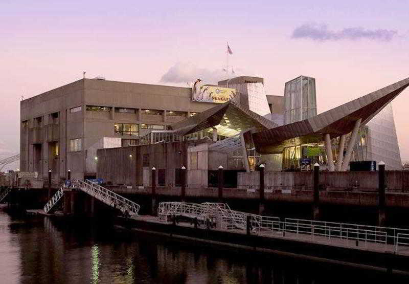 Boston Marriott Long Wharf by null