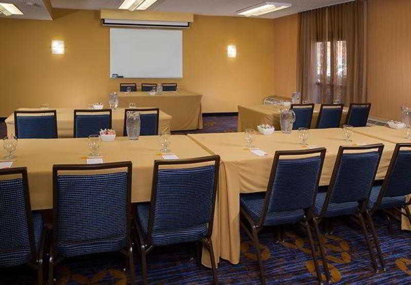 Courtyard by Marriott Baltimore Hunt Valley by null