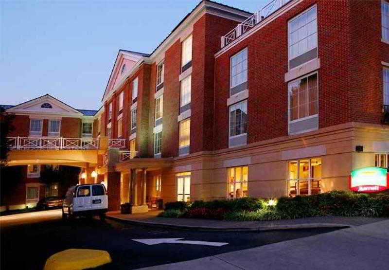 Courtyard by Marriott Charlottesville - University Medical Center image