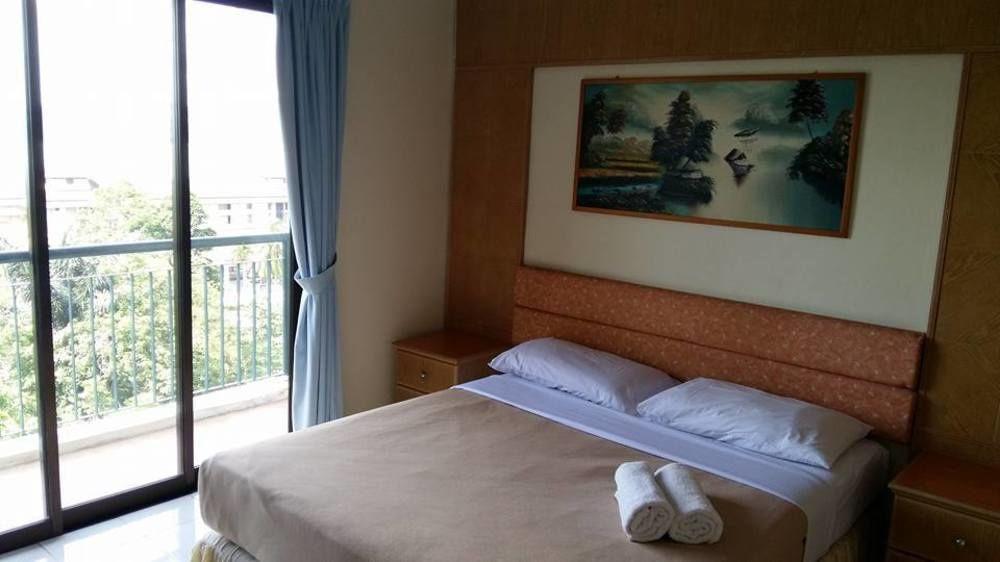 Lumut Valley Resort Condominium, Manjung