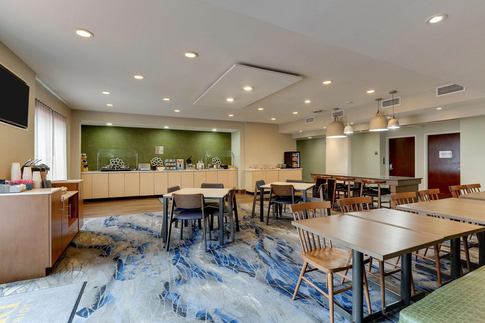 Best Western Plus Las Colinas Inn & Suites