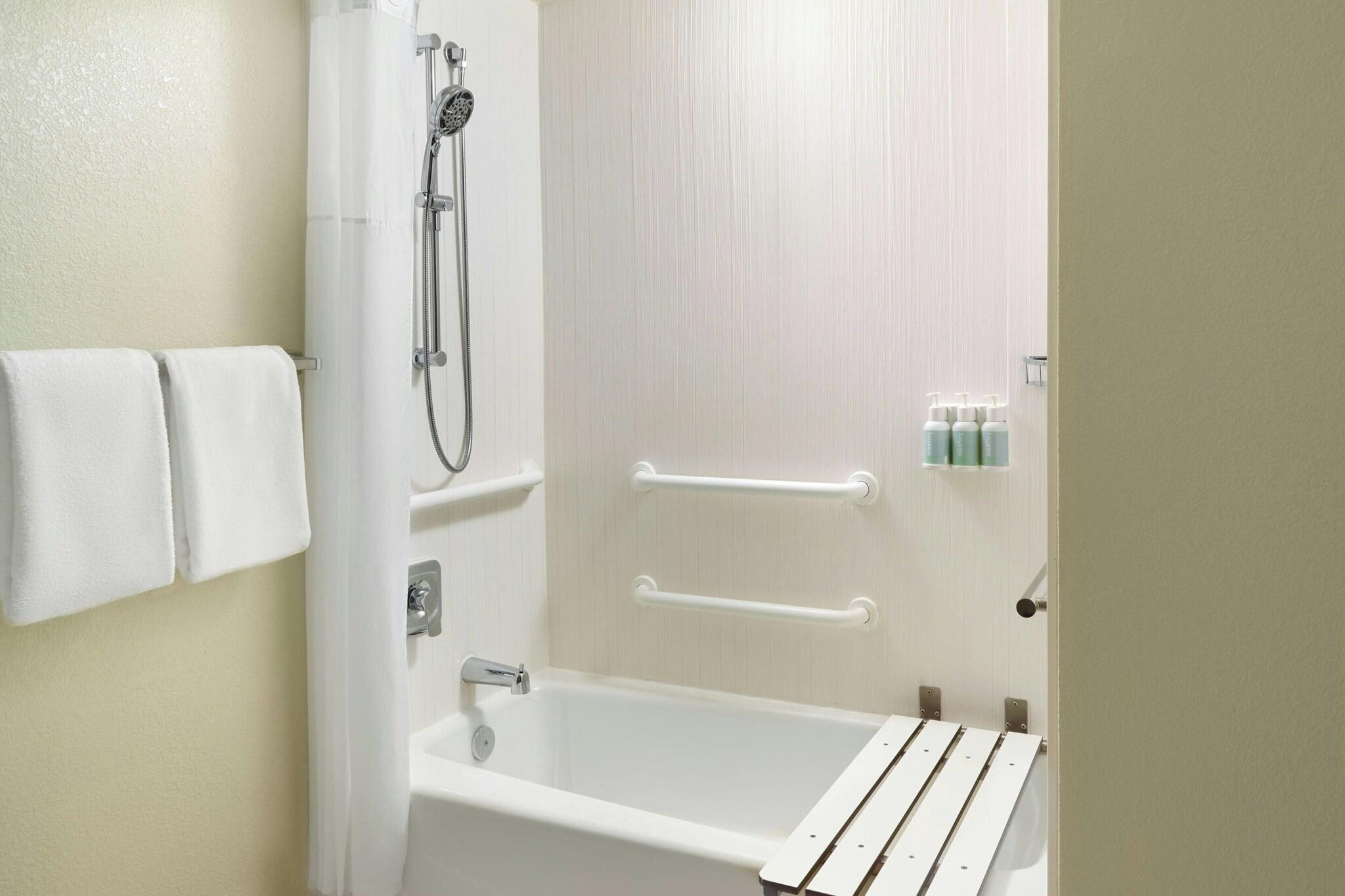 Chambre avec 2 lits, accessible