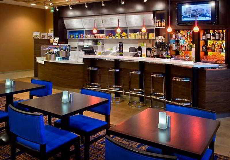 Courtyard by Marriott Newark Downtown by null