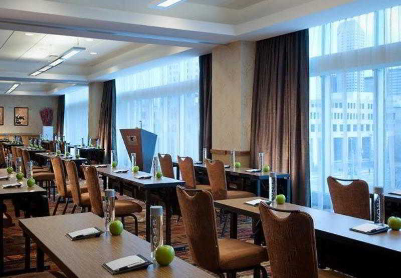 SpringHill Suites Indianapolis Downtown