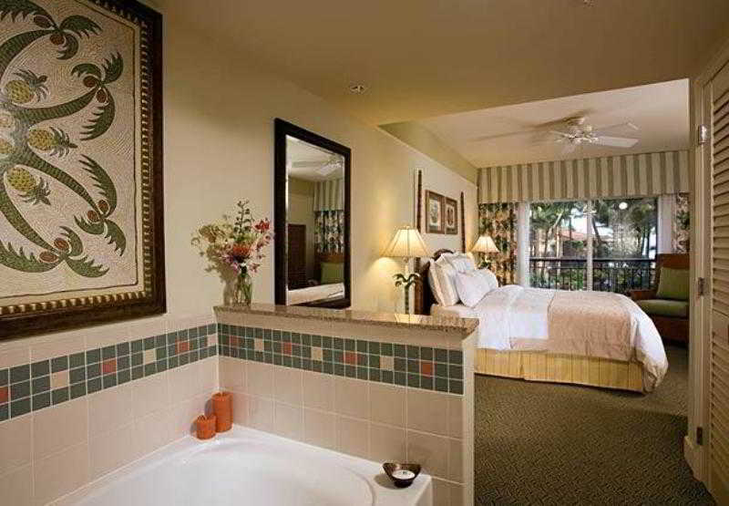 Marriott's Waiohai Beach Club by null