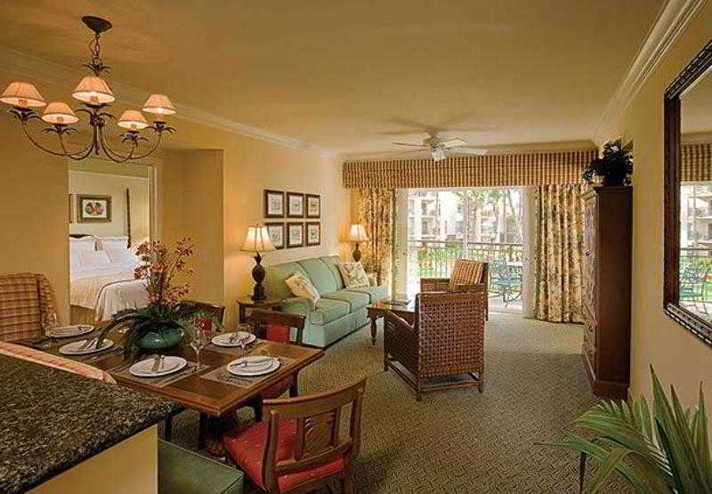 Marriott's Waiohai Beach Club by null