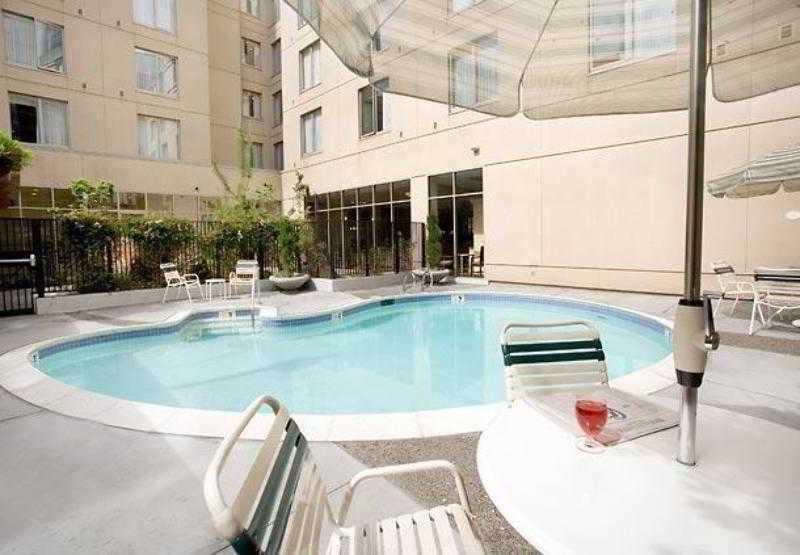 Courtyard by Marriott Oakland Downtown image