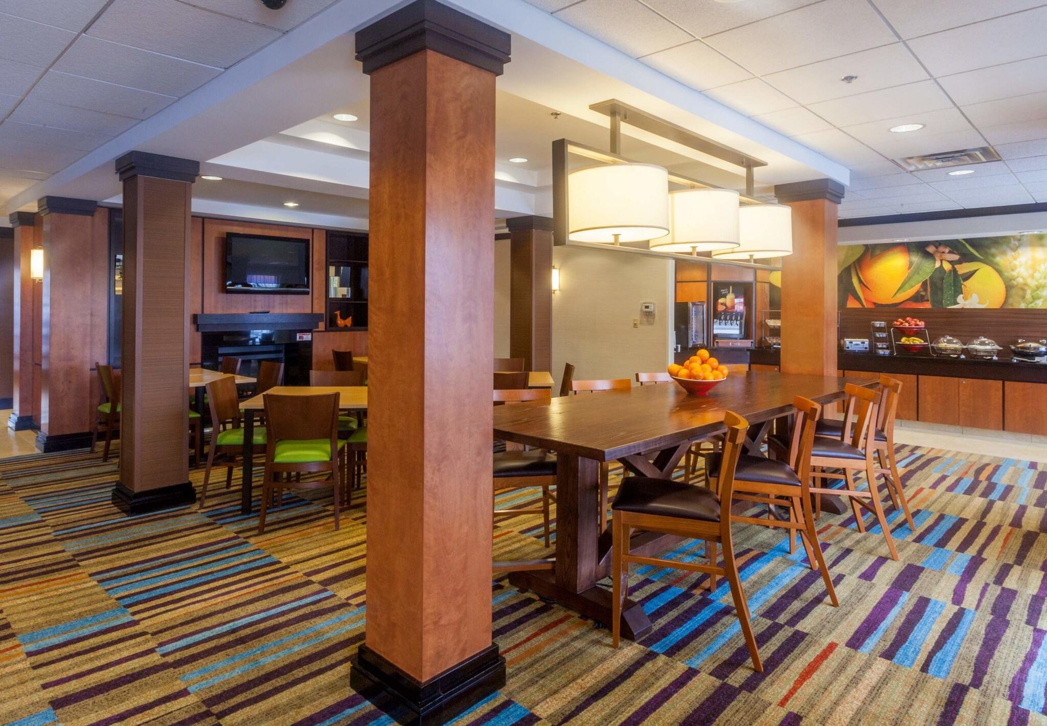 Fairfield Inn & Suites Omaha Downtown