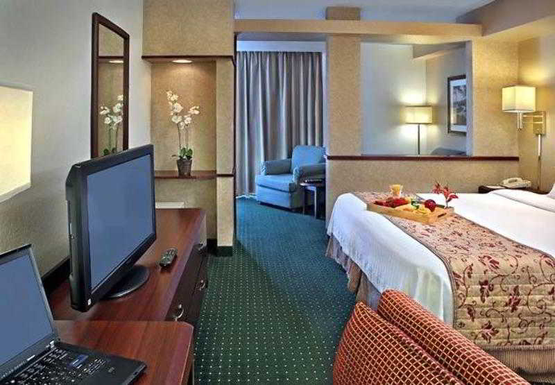 Fairfield Inn & Suites Palm Beach