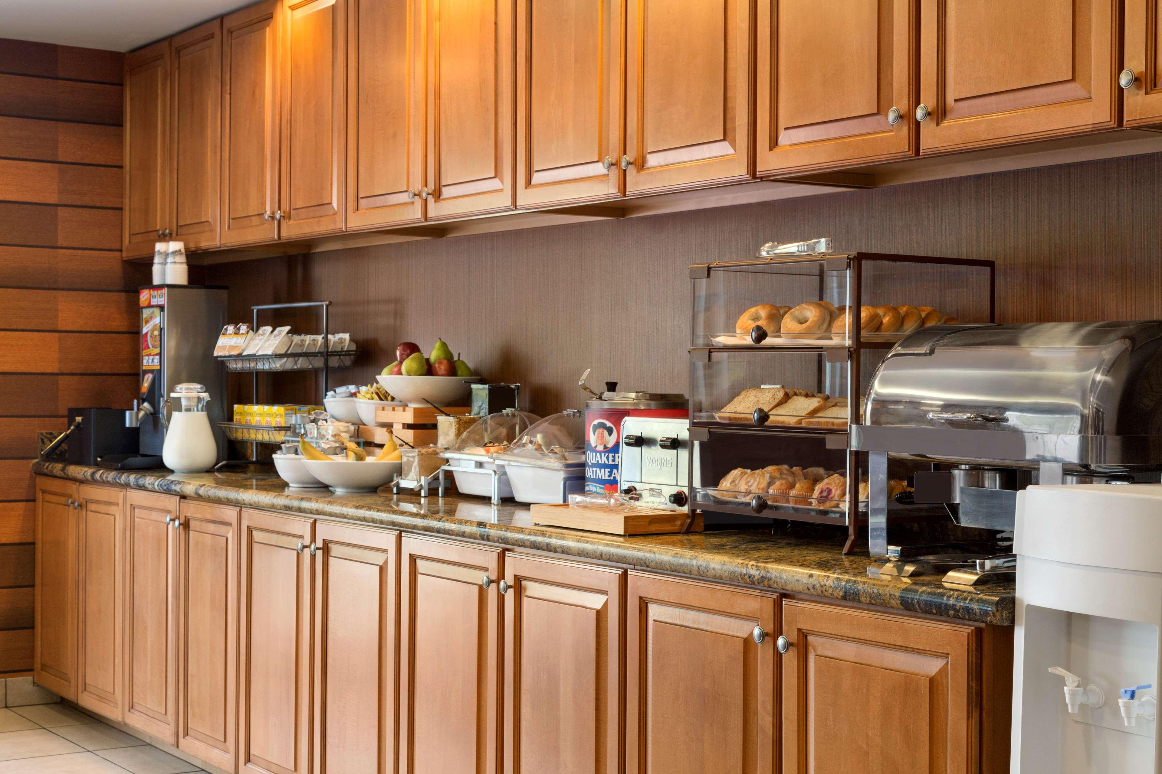 Country Inn&Suites By Radisson Phoenix Airport Az