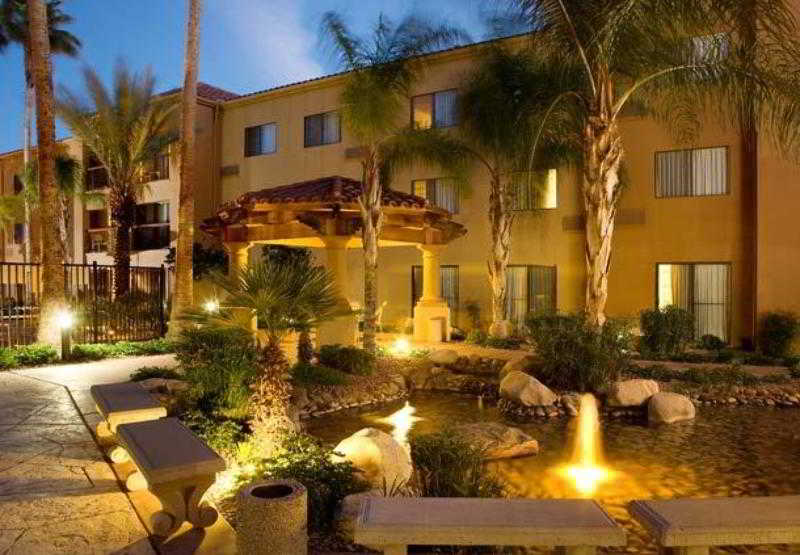 Courtyard Tucson Williams Centre by null