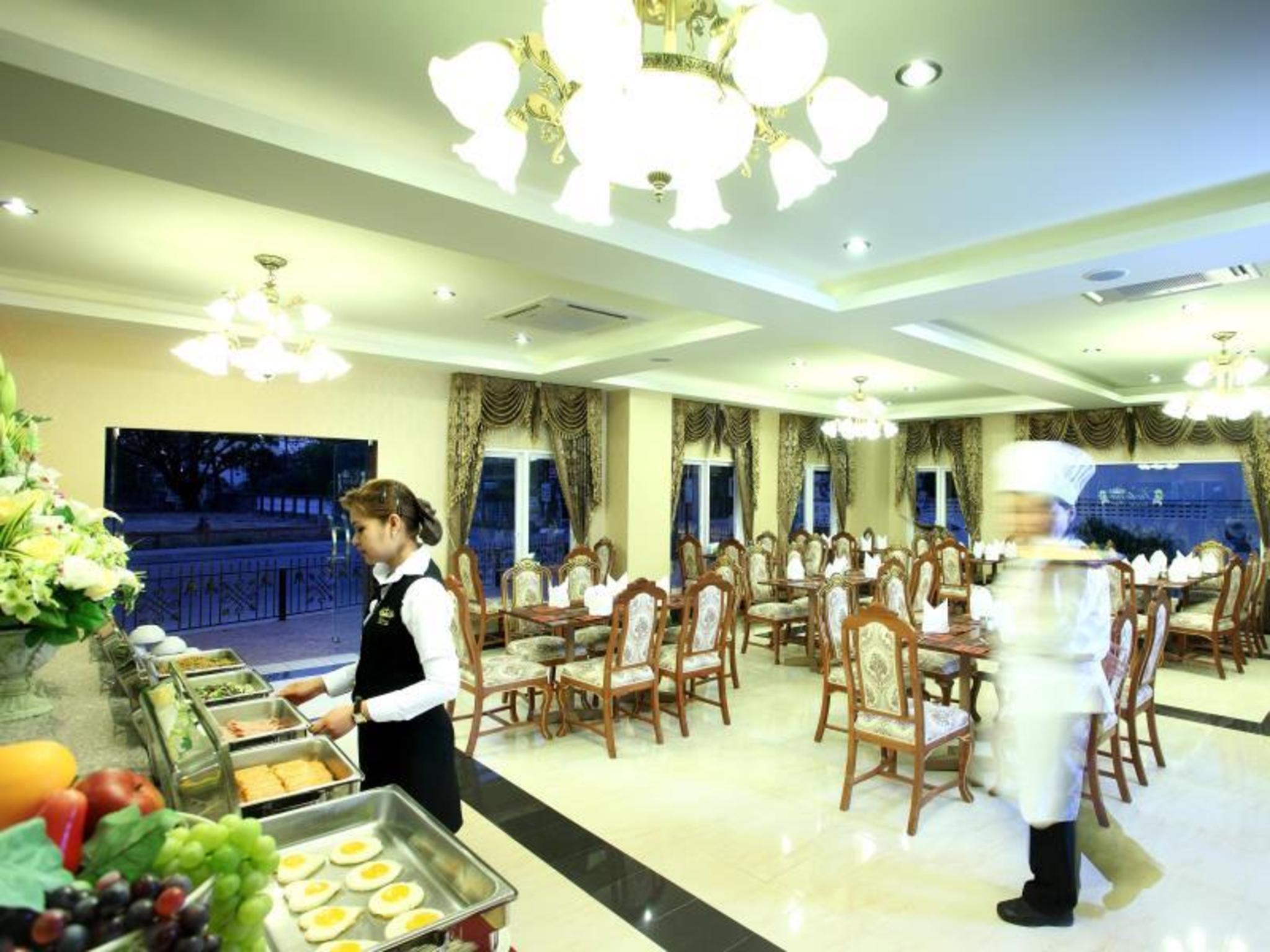 Victoria Nimman Hotel