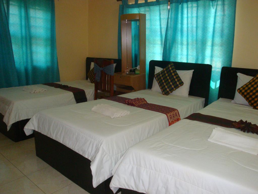 Bou Savy Guest House (Bed and Breakfast) by null