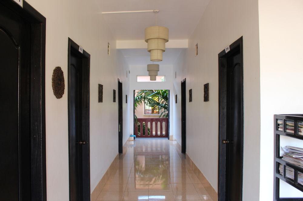 Bou Savy Guest House (Bed and Breakfast) by null