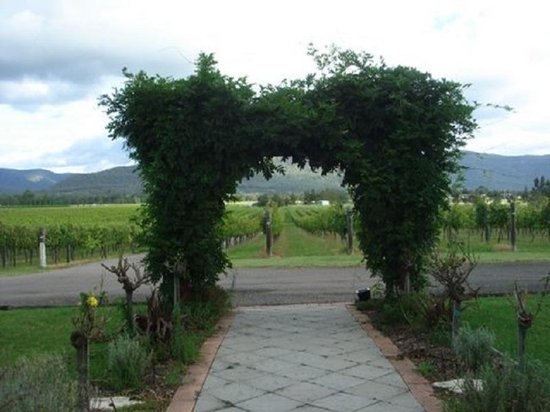 Hunter Valley Luxury Accommodation at Nightingale Wines