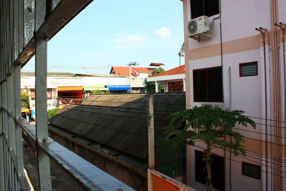 โรงแรมตีฆ้อง Tri Gong Hotel (SHA Extra Plus) by null