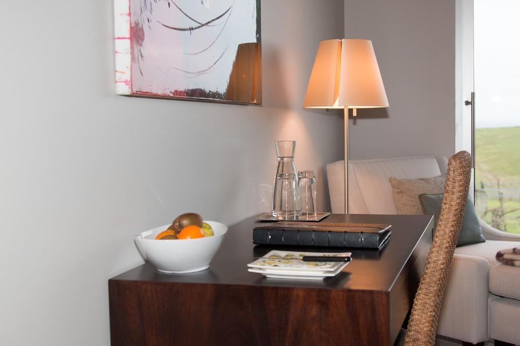 Takatu Lodge & Vineyard by null