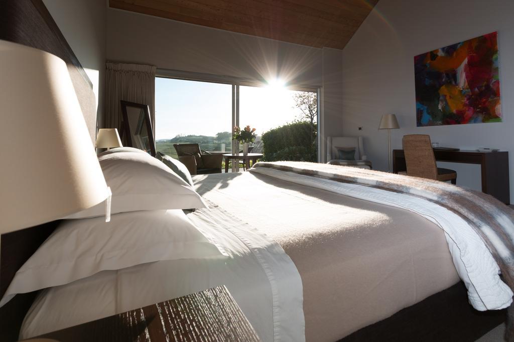 Takatu Lodge & Vineyard by null